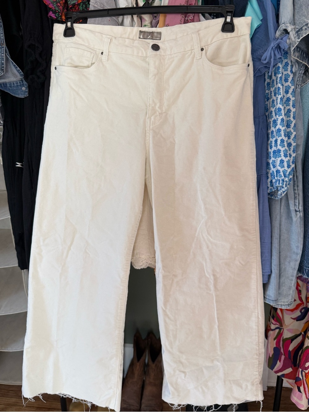 KUT Lucy Raw Hem Wide Leg Jeans White - Size 16